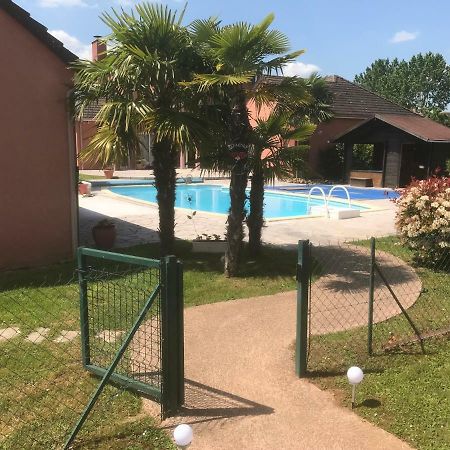 Chambres D'Hotes La Coloniale Varetz Zewnętrze zdjęcie
